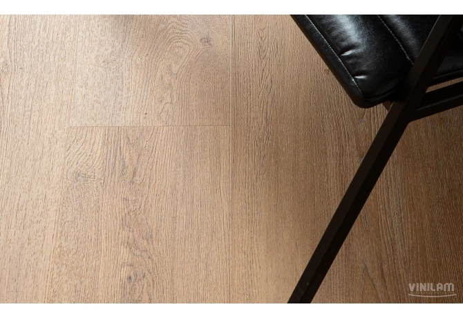 Кварц-винил Дуб Гранада (1227*232*2,5 мм) — купить в Санкт-Петербурге