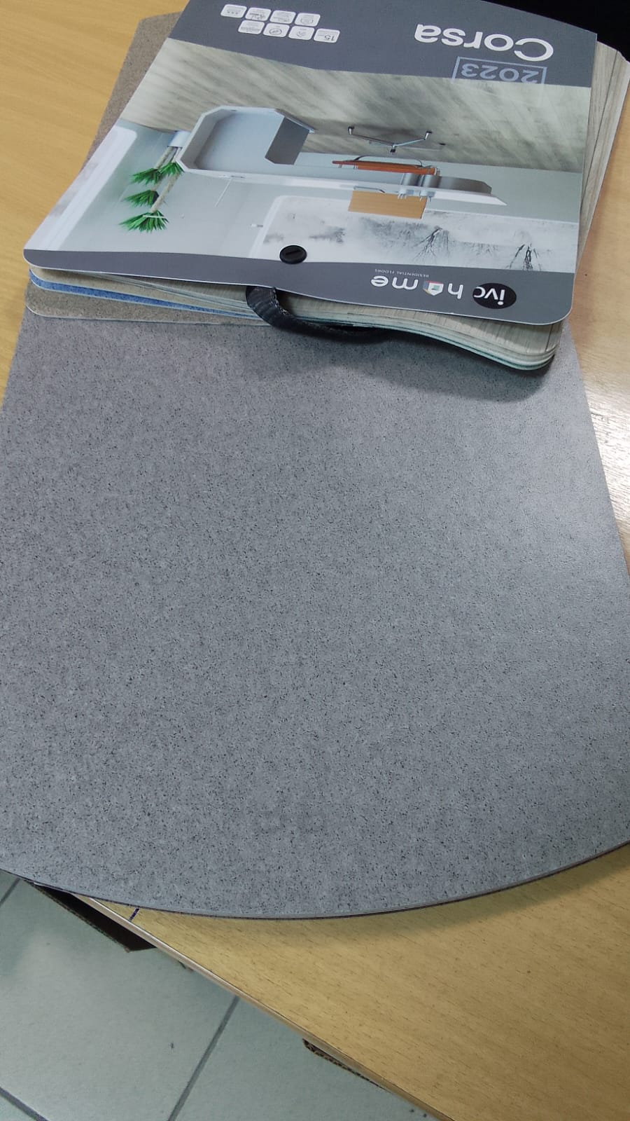 Линолеум полукоммерческий "IVC" Corsa Marras T96 (3м) — купить в Санкт-Петербурге