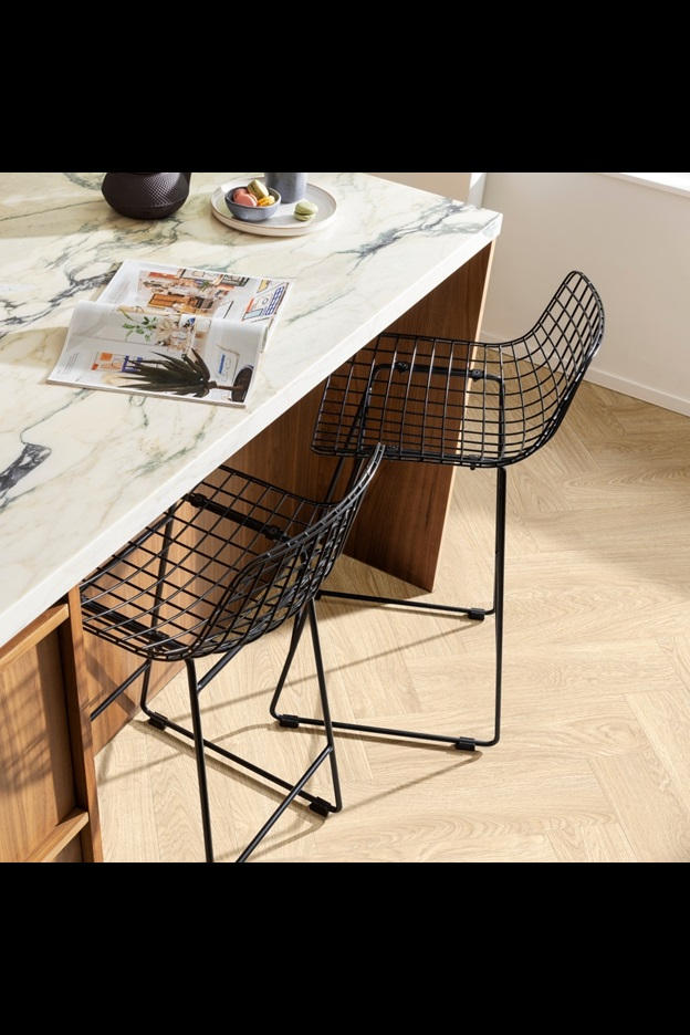 Замковая ПВХ плитка Laurel Oak 51230 (630*126*6 мм) — купить в Санкт-Петербурге