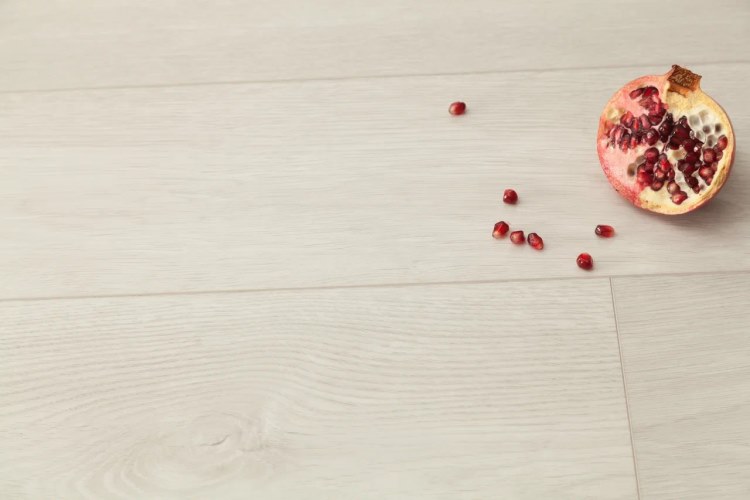 Плитка ПВХ "Bonkeel" Line 101 (1220*183*4 мм) — купить в Санкт-Петербурге