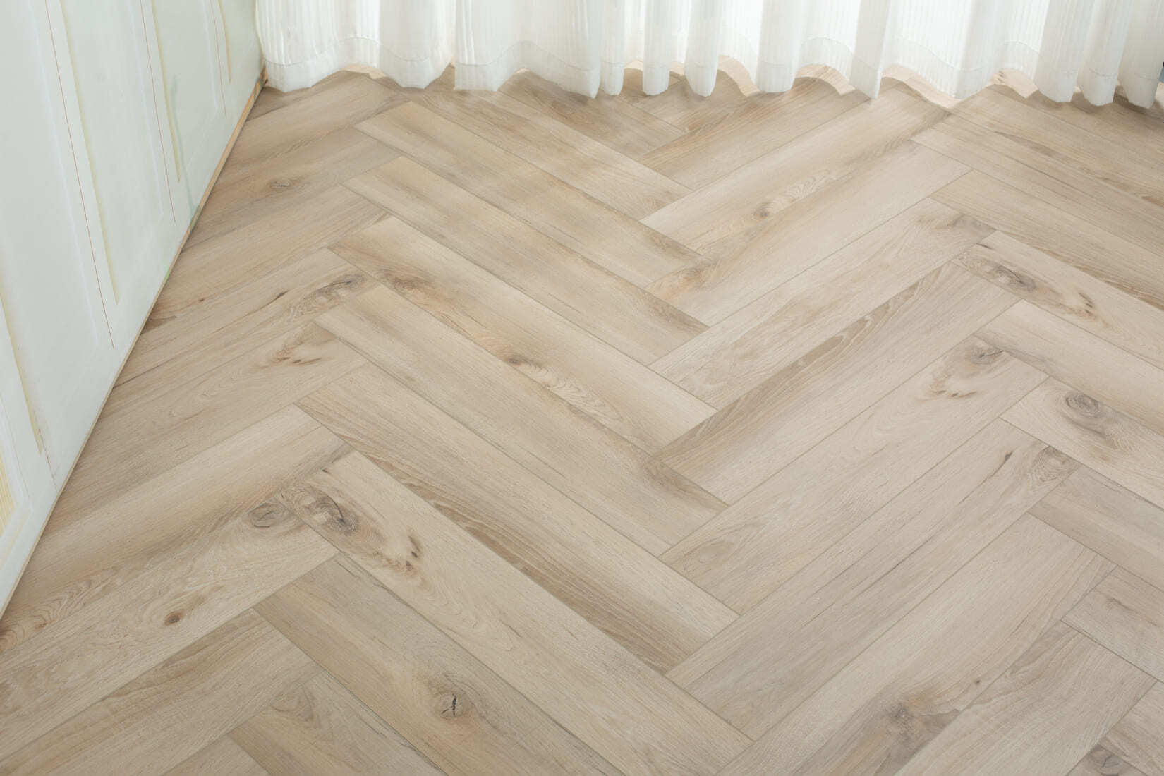 Плитка SPC "OneFloor" 3009 А,В  ЁЛКА (640*128*4 мм) — купить в Санкт-Петербурге