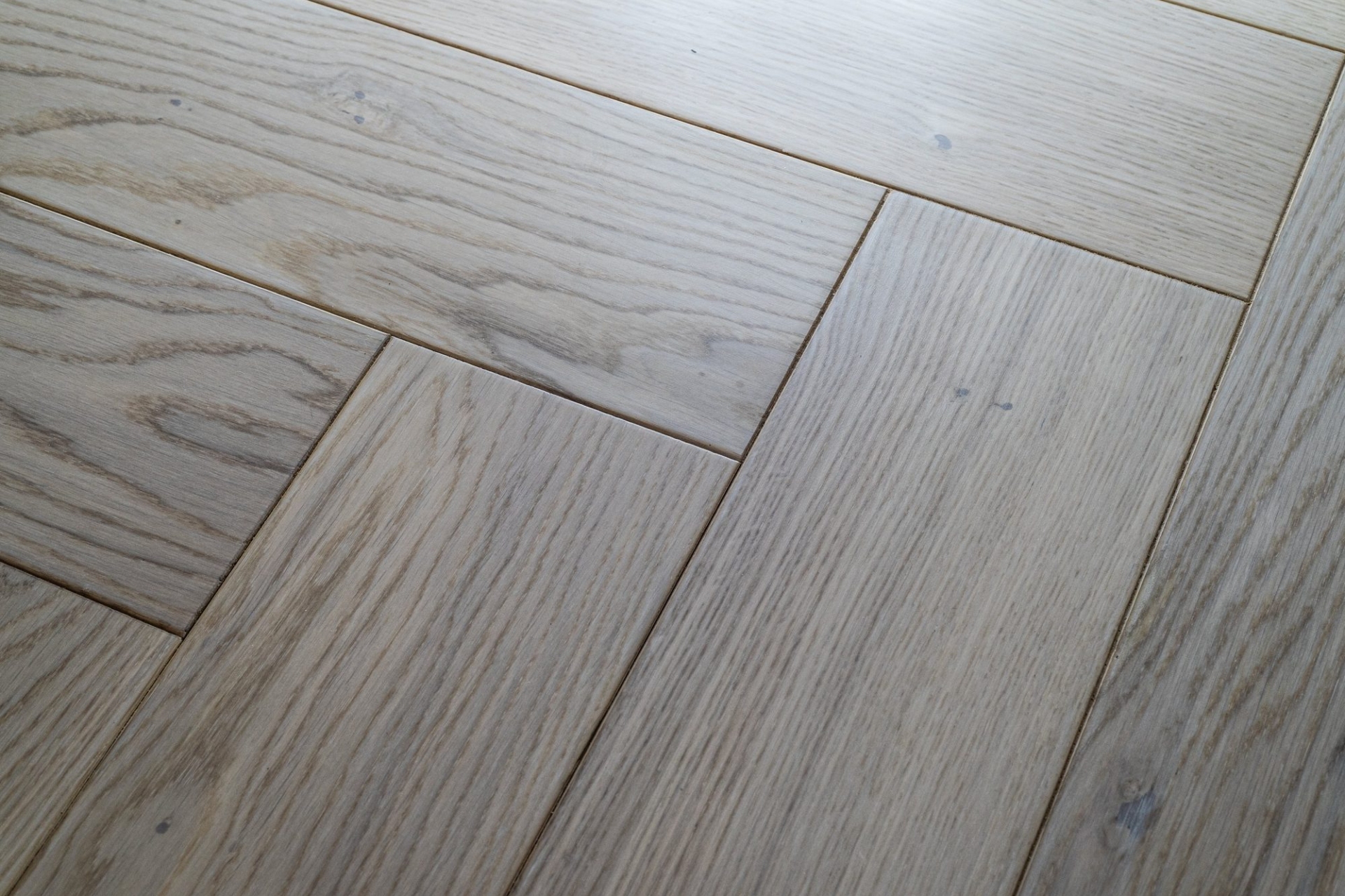 Инженерный паркет «Damy Floor» Ванильный (укладка елочкой) — купить в Санкт-Петербурге