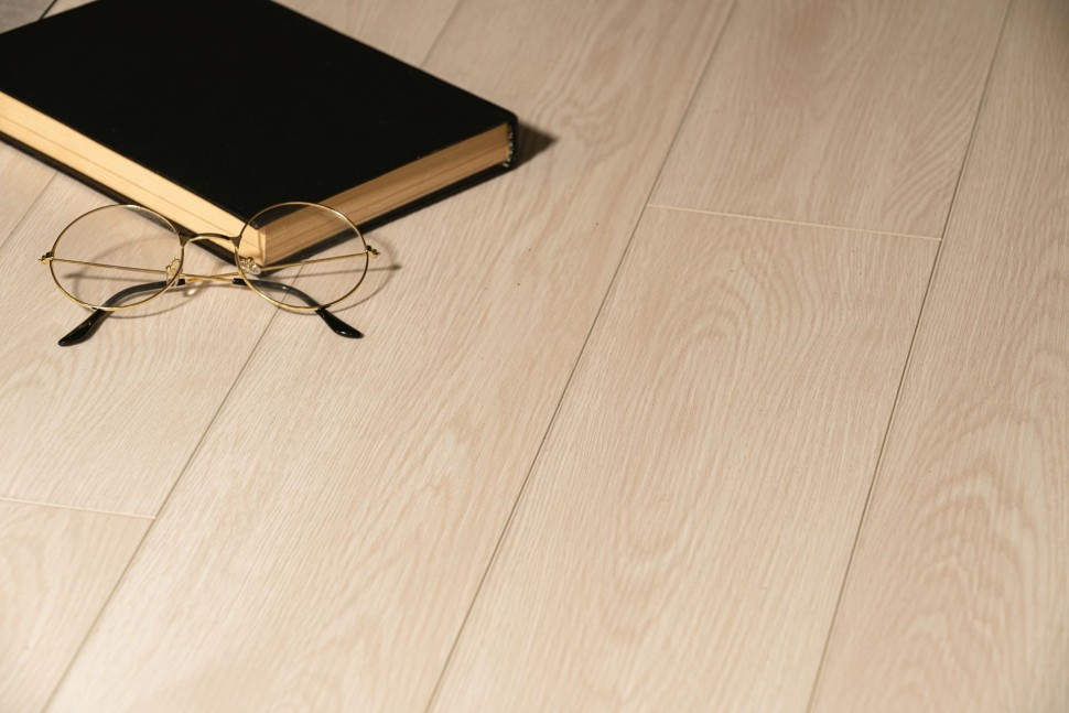 Виниловый ламинат "Bonkeel" Style Дуб Фокси (1200*125*4 мм) — купить в Санкт-Петербурге