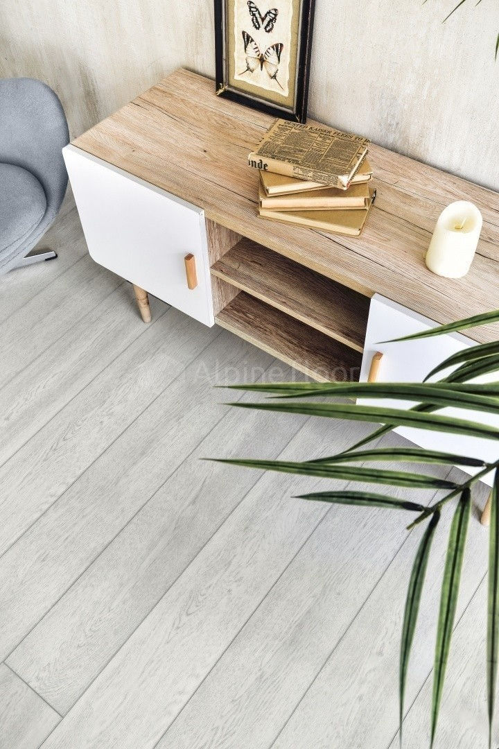 Замковая ПВХ плитка Зимний лес  (1220*183*6мм) — купить в Санкт-Петербурге