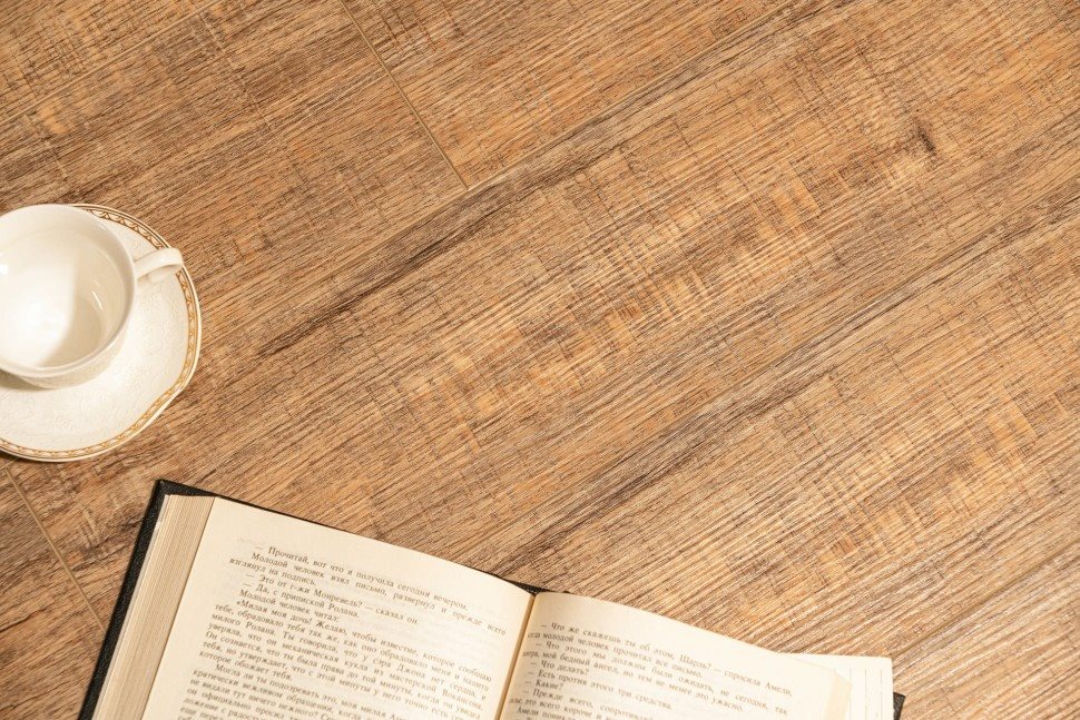 Виниловый ламинат "Bonkeel" Style Дуб Махо (1200*125*4 мм) — купить в Санкт-Петербурге