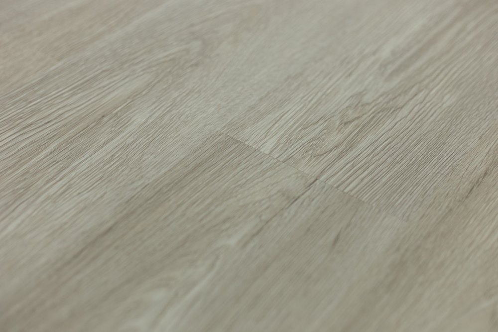 Замковая ПВХ плитка "Art Tile" Дуб Британь (920*150*4 мм) — купить в Санкт-Петербурге