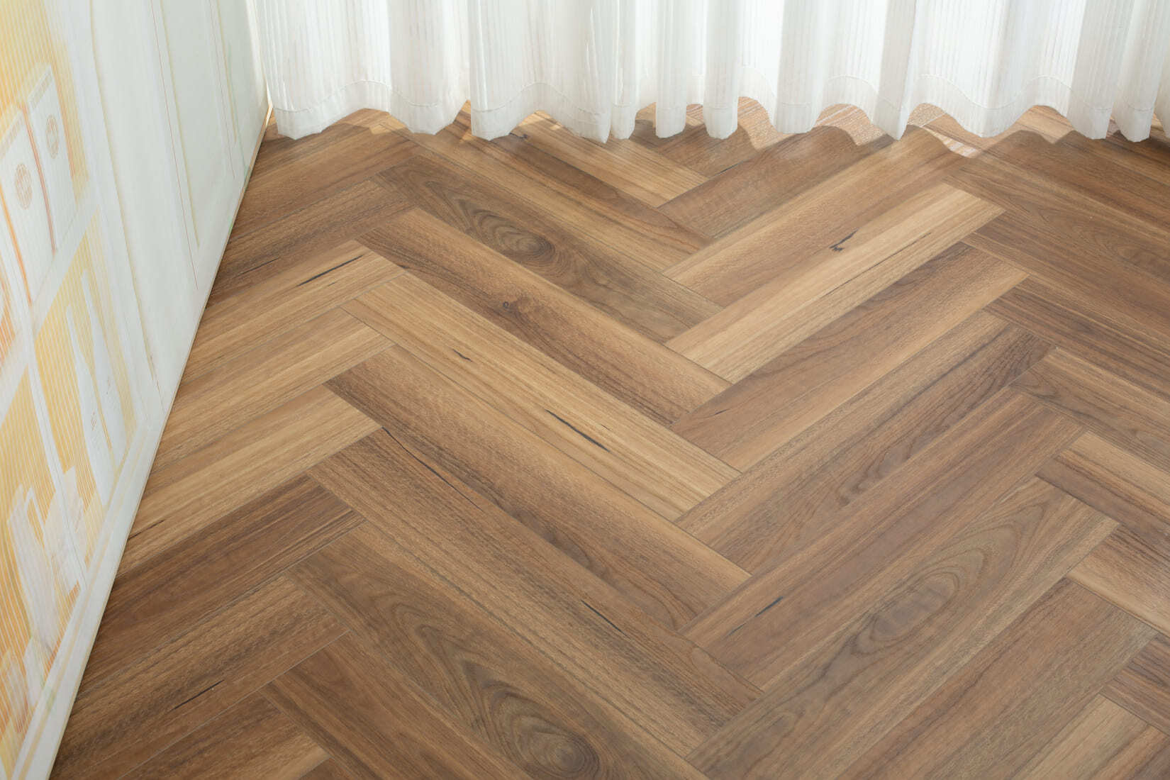 Плитка SPC "OneFloor" 3027 А,В  ЁЛКА (640*128*4 мм) — купить в Санкт-Петербурге