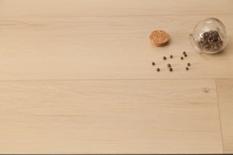 Плитка ПВХ "Bonkeel" Line 201 (1220*183*4 мм) — купить в Санкт-Петербурге