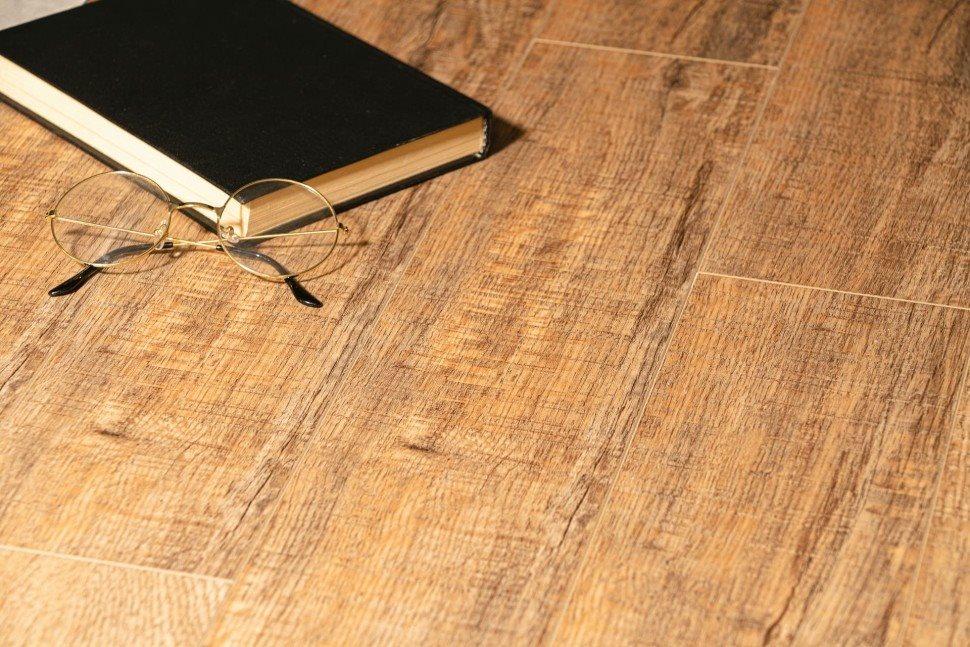 Виниловый ламинат "Bonkeel" Style Дуб Махо (1200*125*4 мм) — купить в Санкт-Петербурге