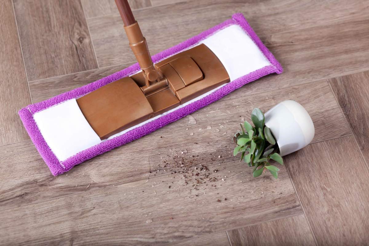 Замковая ПВХ плитка "Aberhof" Carmelita 1862 (615*123*5 мм) — купить в Санкт-Петербурге