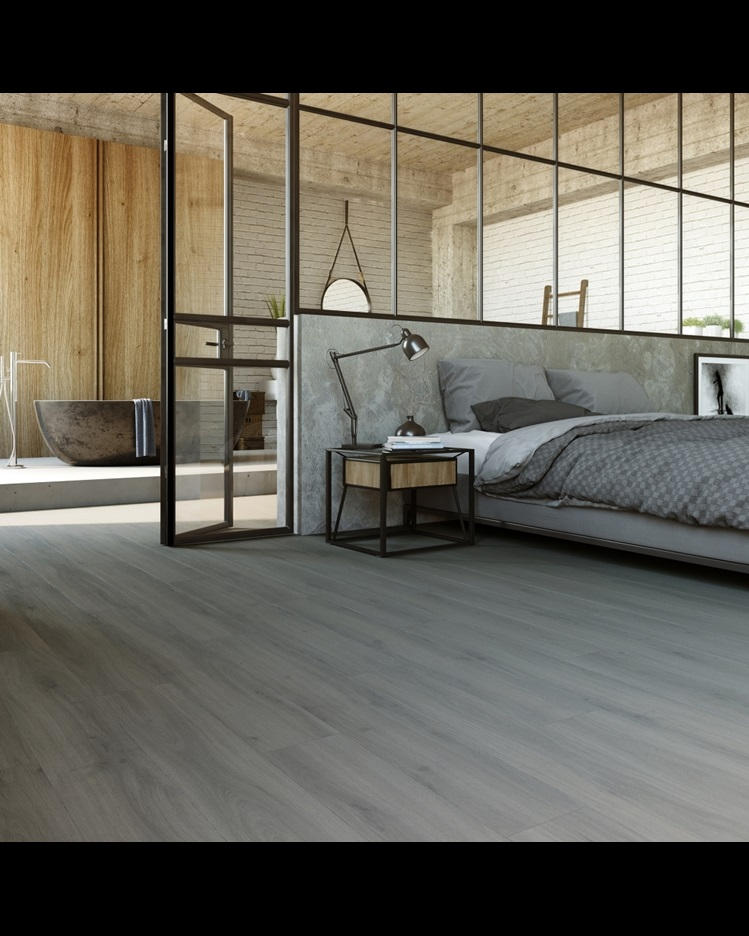 Замковая ПВХ плитка Tradition Oak 940 (1251*189*5 мм) — купить в Санкт-Петербурге