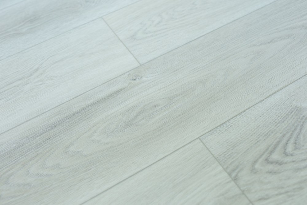 Замковая ПВХ плитка "Art Tile" Дуб Ланкастер (1200*183*6 мм) — купить в Санкт-Петербурге