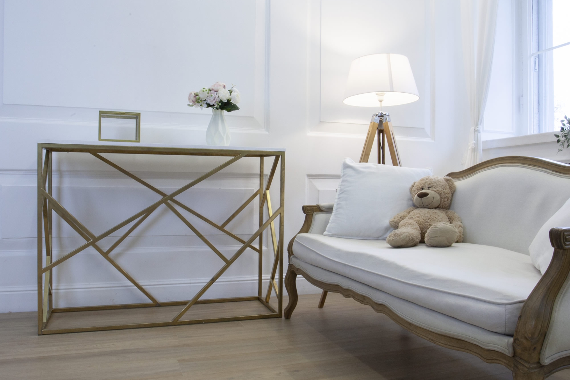 Усовершенствованная кварц-виниловая плитка «Damy Floor» Дуб Натуральный (1227*187*2,5 мм) — купить в Санкт-Петербурге